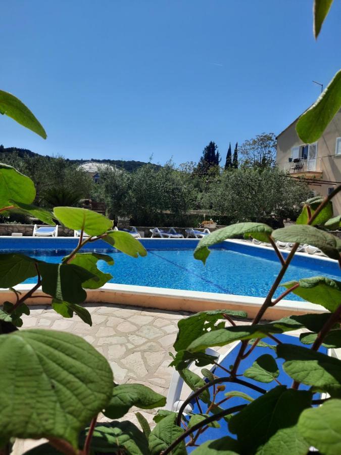 Appartamento Pere Korčula Esterno foto