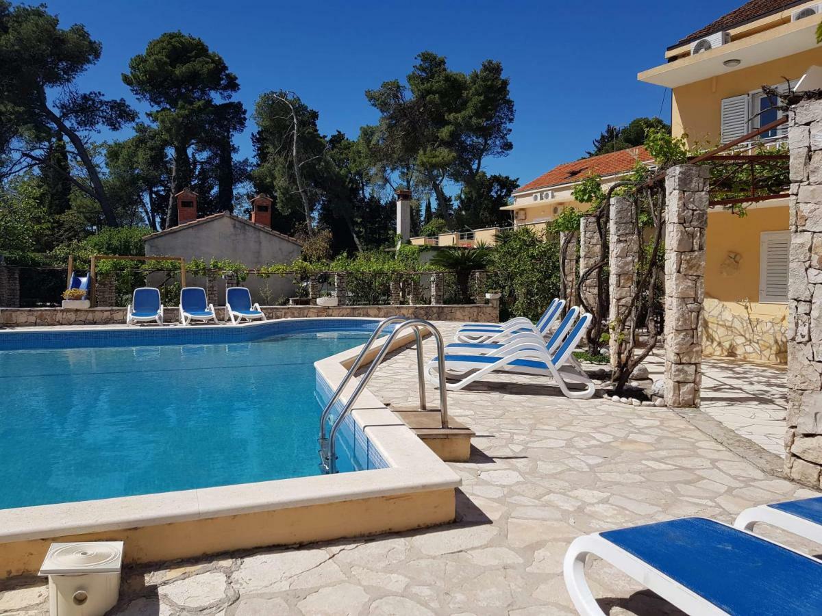 Appartamento Pere Korčula Esterno foto